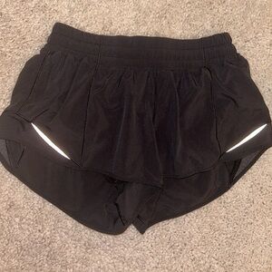 Lululemon shorts black